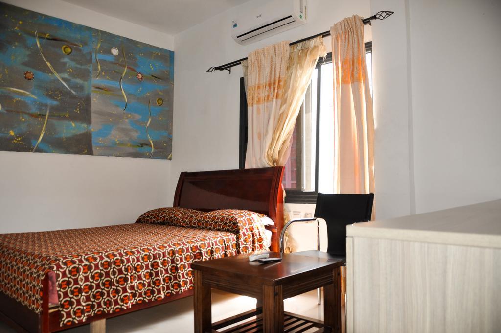 Guest House Lumen Lomé Dış mekan fotoğraf