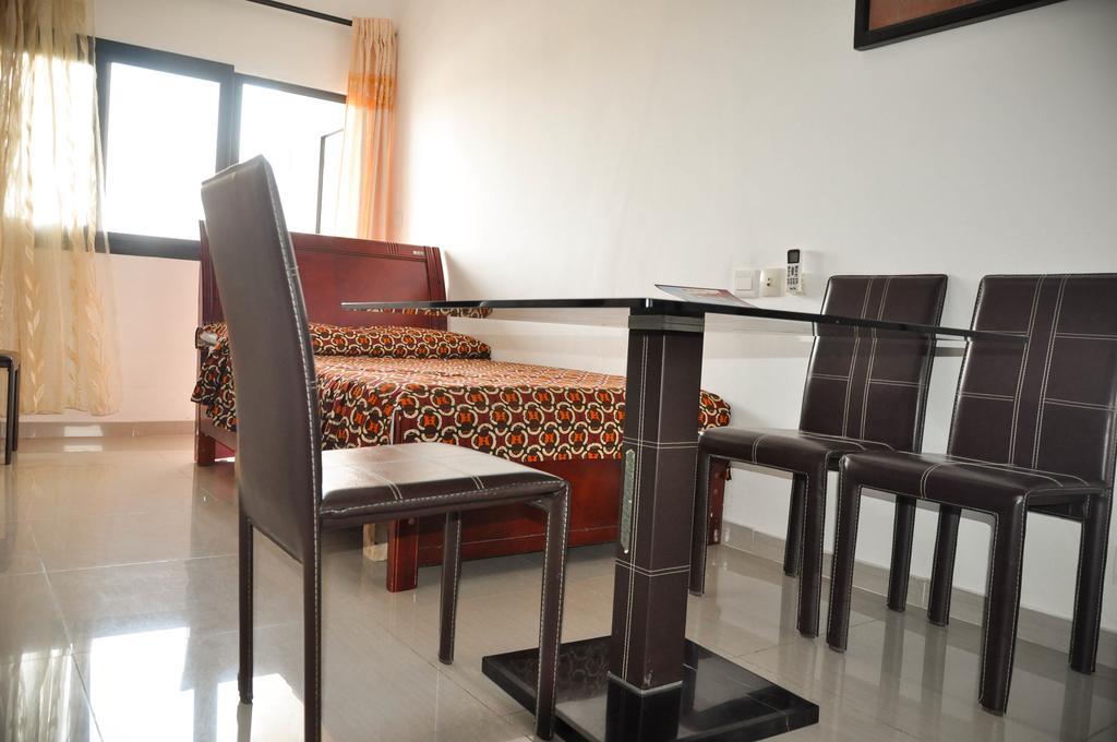 Guest House Lumen Lomé Dış mekan fotoğraf